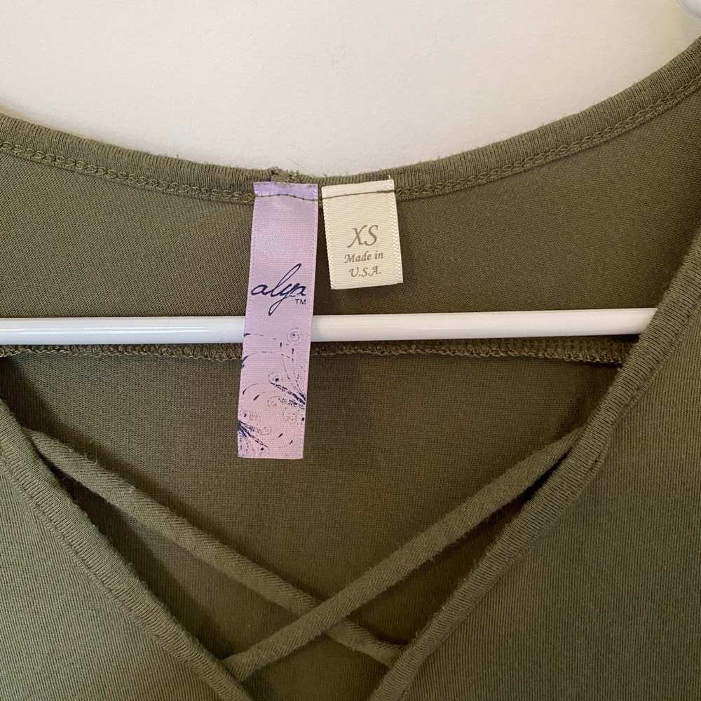 Long sleeve - Picture 2 of 3